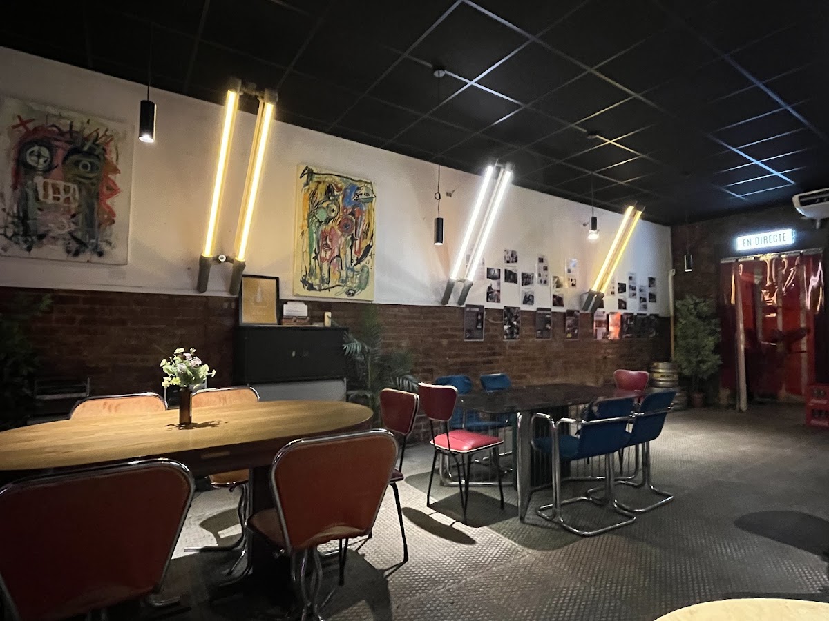 78|33 Gastrobar